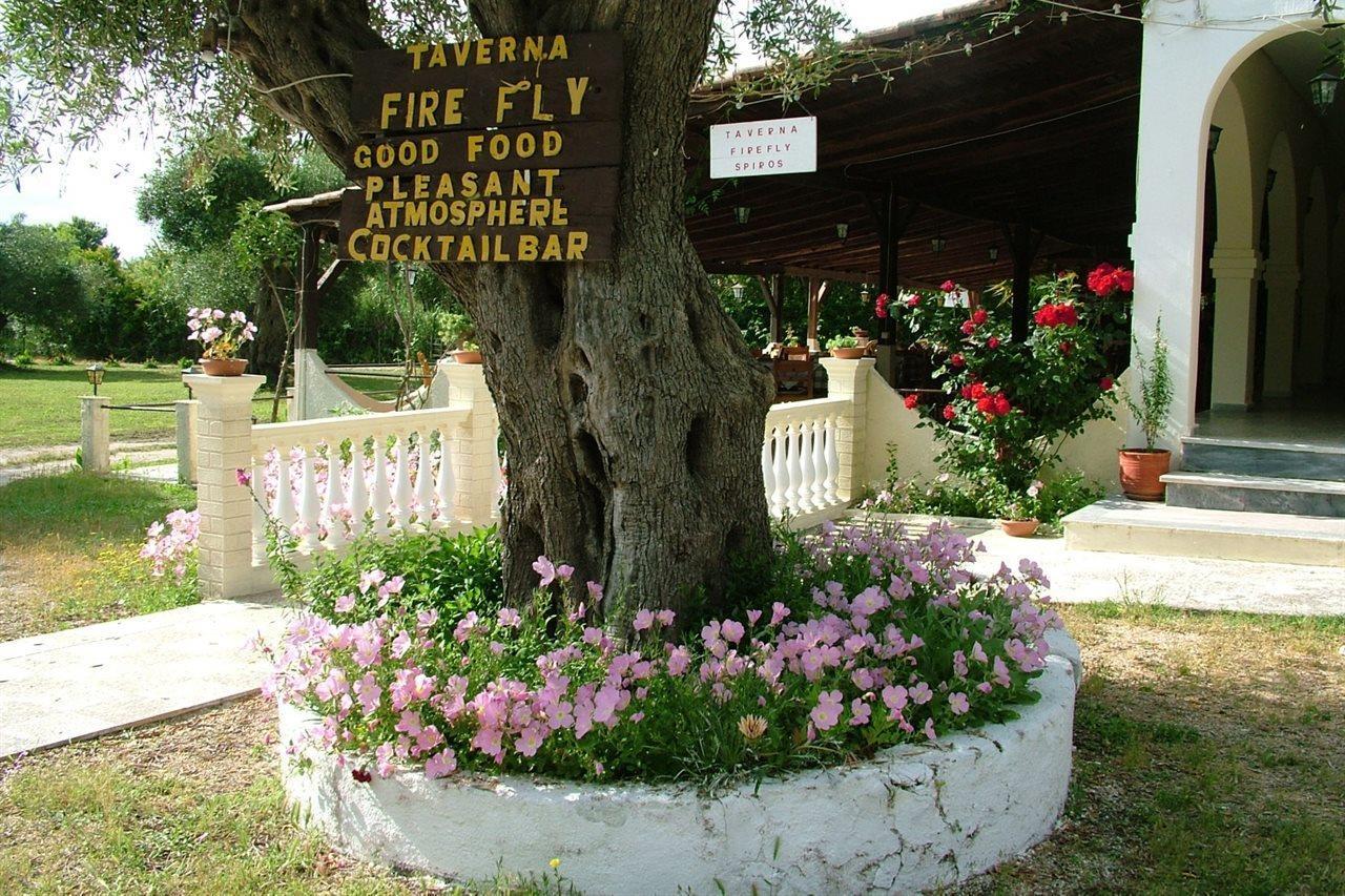 Firefly Hotel Moraitika Exterior foto