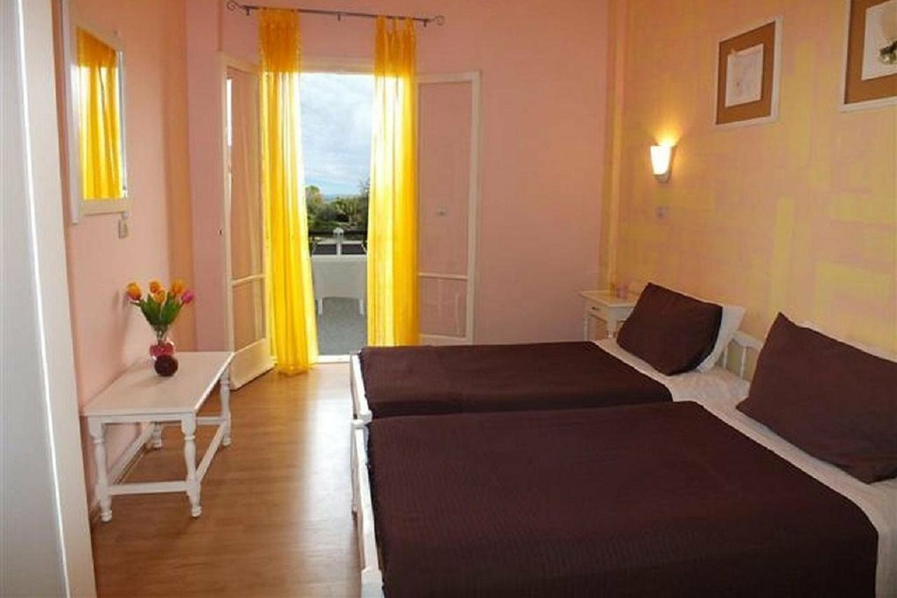 Firefly Hotel Moraitika Exterior foto